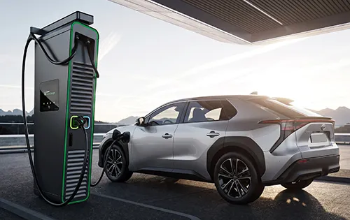  Charging Car